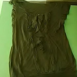 Passport Army green ruffled and elastic blouse